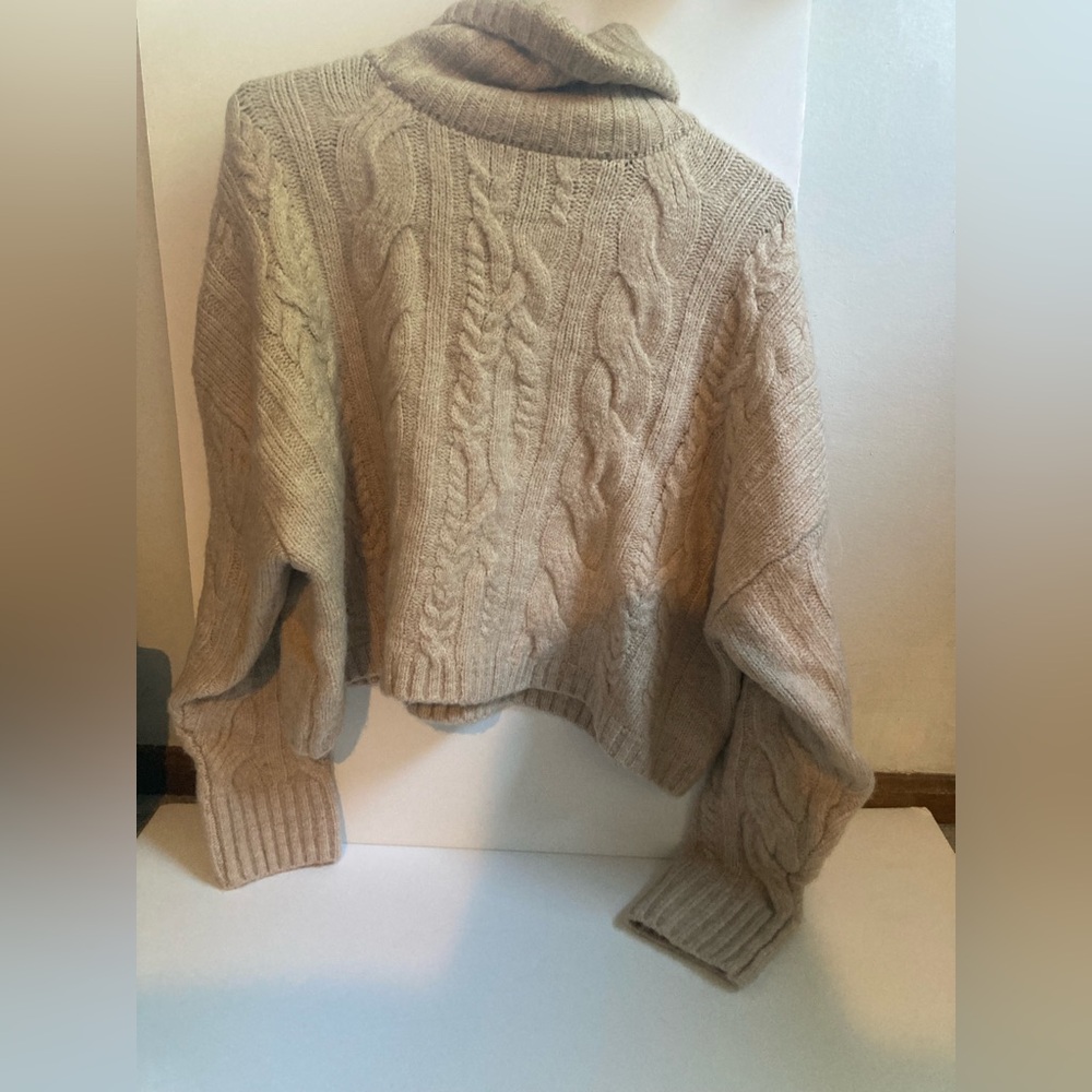 Cropped Oversized Cable Knit Sweater